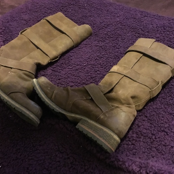 Steve Madden Buckkie moto boots!  Sz 8 - Picture 4 of 4
